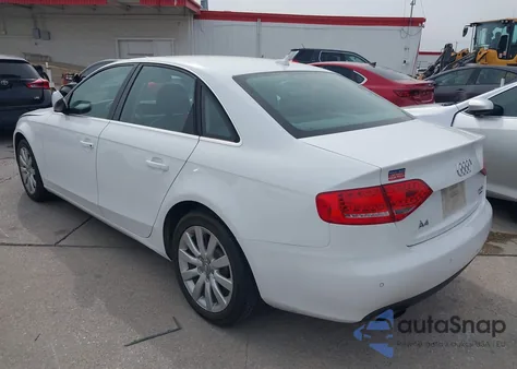 2011 Audi A4 2.0T Premium z USA, uszkodzony, nr VIN WAUFFAFL3BN013943